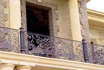Балкон или лоджия в квартире: чья собственность?